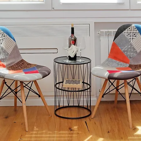 Vestali House Апартаменты