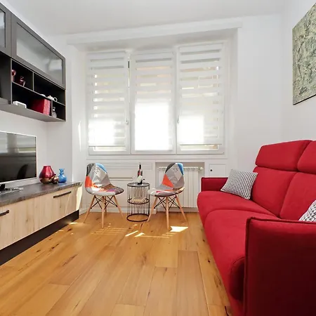 Apartment Vestali House Rome